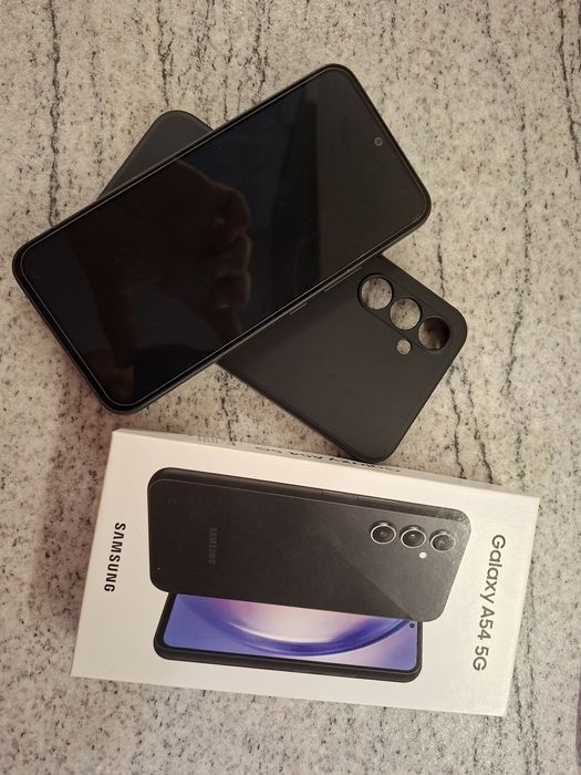 Телефони Samsung A54 и А34