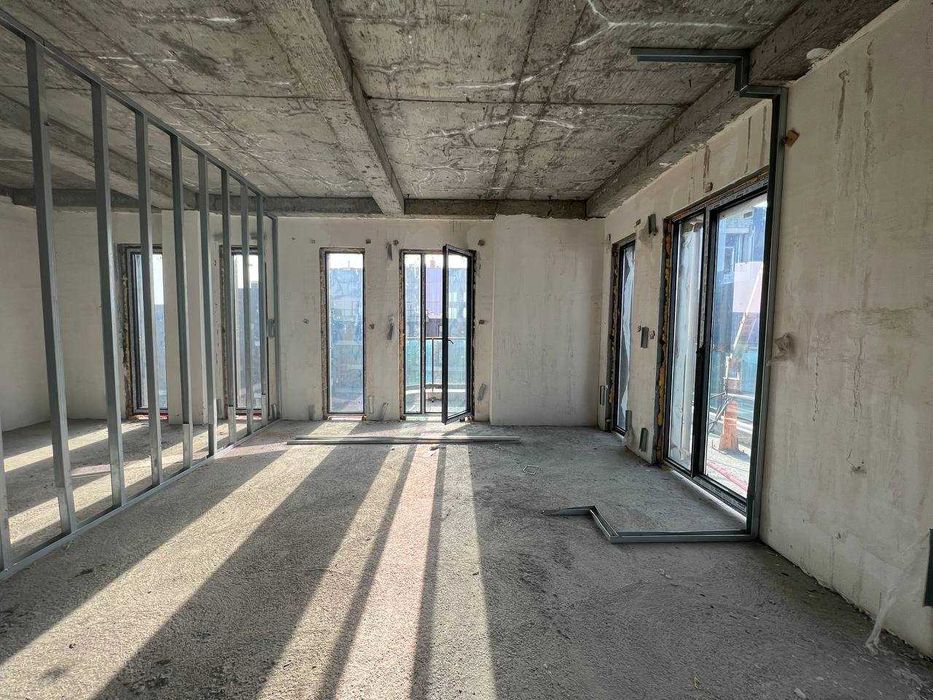 Продается квартира на Нукусской. 2/12/12.  Ж/к - Parkwood