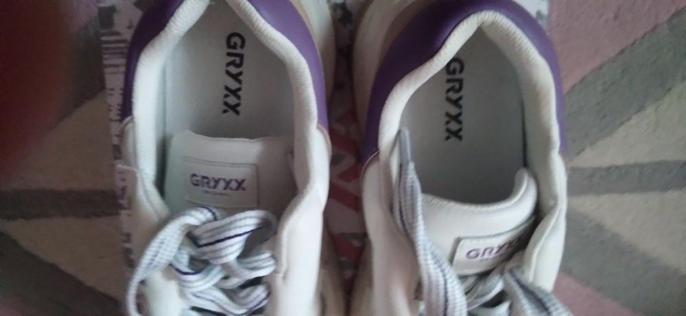 GRYXX! Adidași&pantof damă,mărimea 40,100 lei