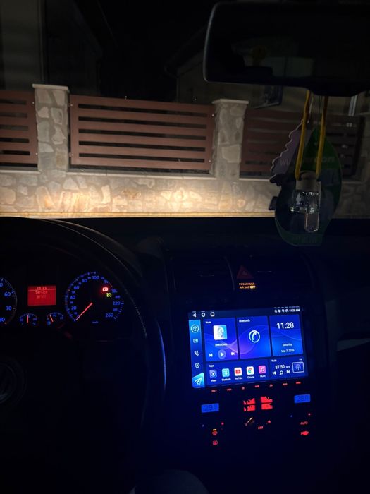 Vand Golf 5 in stare buna