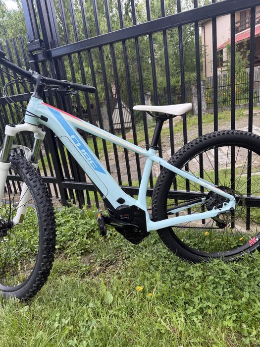 bicicleta cube electrica 29”