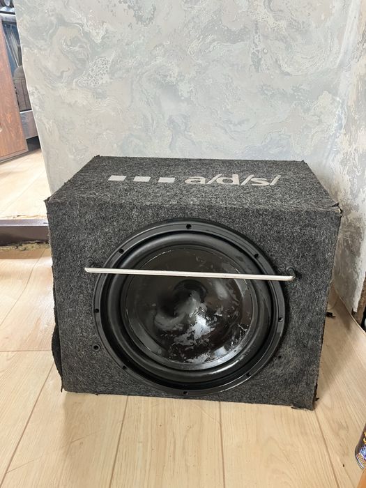 Продам сабвуфер ADS