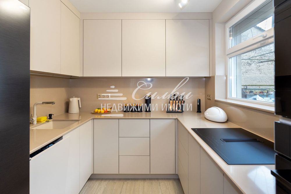 Продава се Етаж от къща в Велики Преслав - 121 кв.м за 1054 €/кв.м - Снимка #5