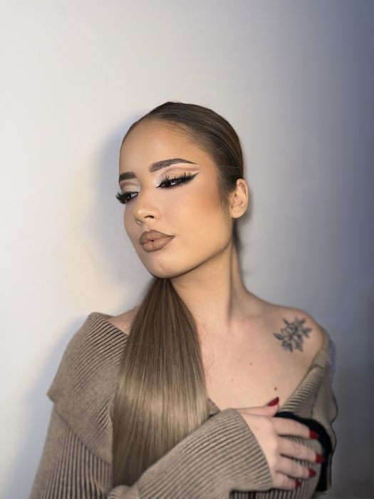 Makeup Profesional în Tunari – Pentru Orice Ocazie