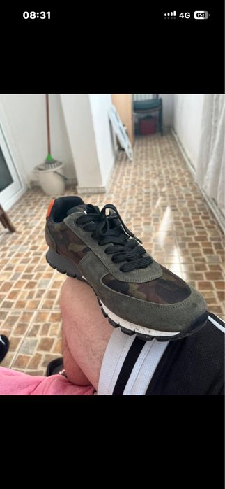 Adidasi Prada Marimea 44.5