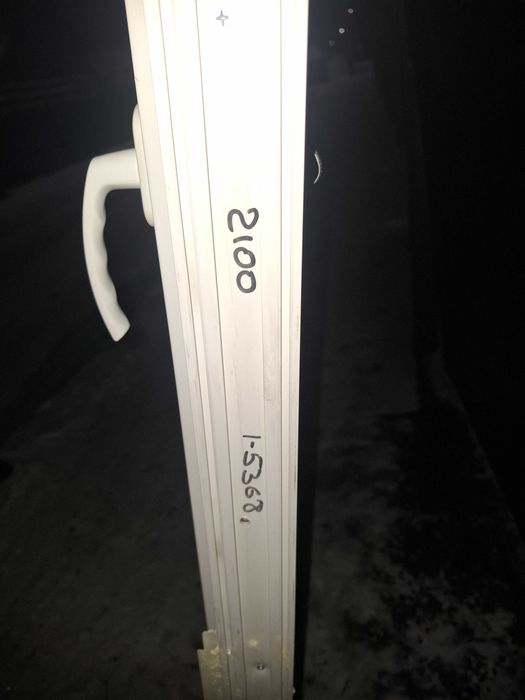 Продам дверь с балкона пластиковую