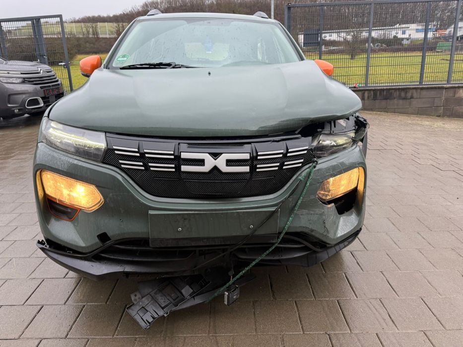 Dezmembrez Dacia Spring