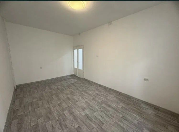 1 ком. (1/4/5) квартира, 45 м², с бал. 2х6! М-в Дустлик 1 (Сергели)