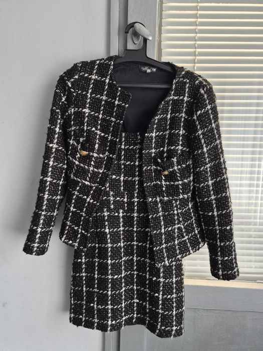 Сет Mon Cher,  Avin