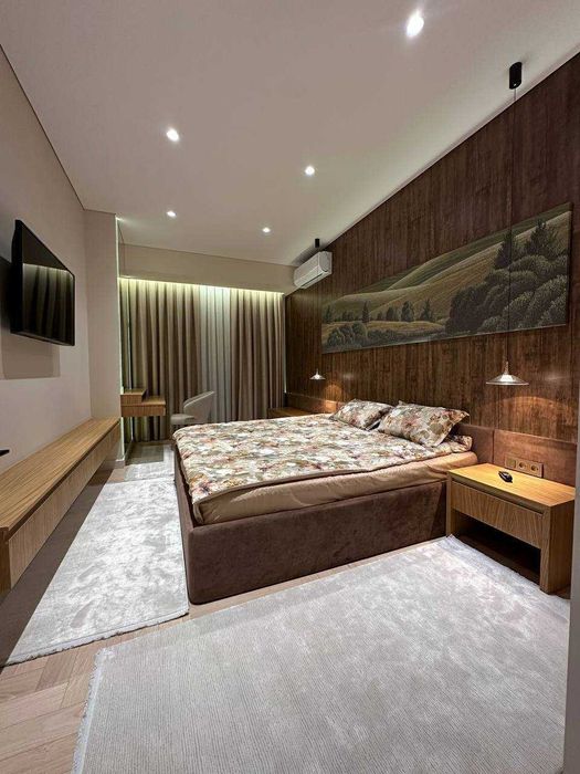 Продается 3/2/14 84м2 квартира продается Green Island: Ц1 центр срочно