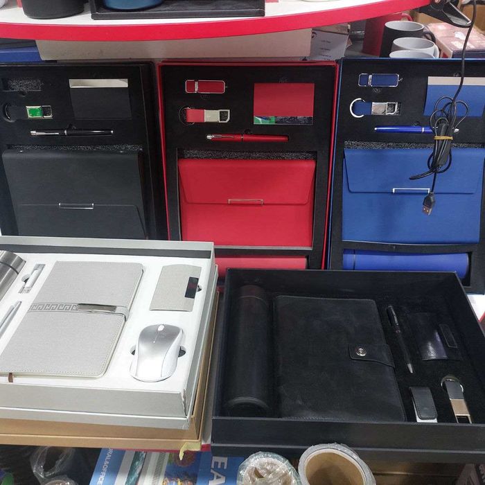 УФ печать и УФ ДТФ печать, Кружка, Ручка, Блокнот, Бейджик, Термос