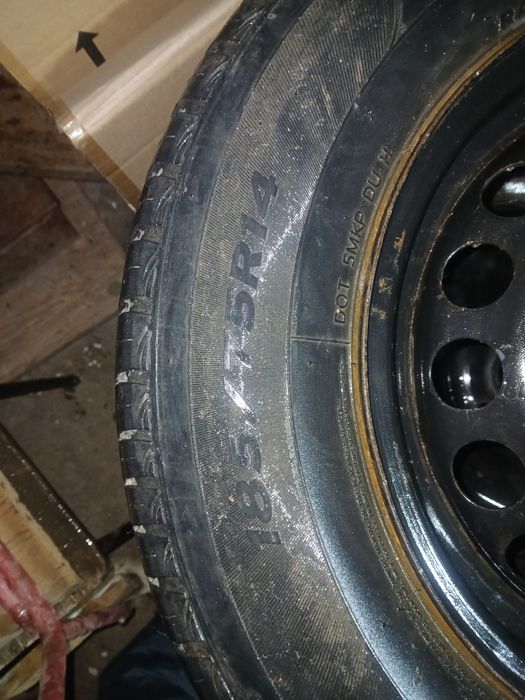 Продам шины на кобьльт комплект