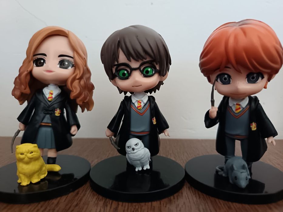 Продам   фигурки