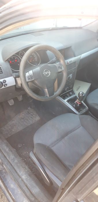 Опел астра H 1.7 CDTI на части