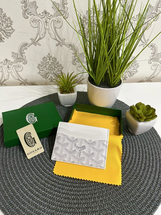 Goyard Cardholder(Authentic)