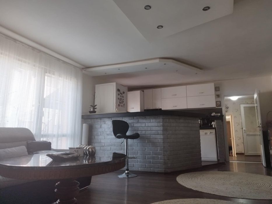 Дава се под наем Етаж от къща в София, Левски В - 80 кв.м за 561 € - Снимка #5