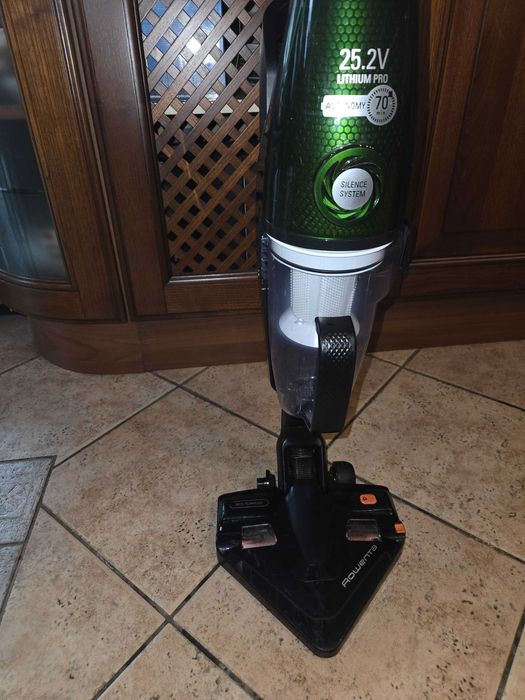 Безкабелна прахосмукачка Rowenta Air force serenity 25,2v
