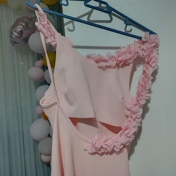 Рокли по 10лв. Всяка