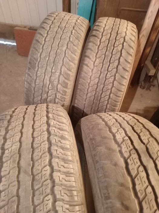 Продам резину R17