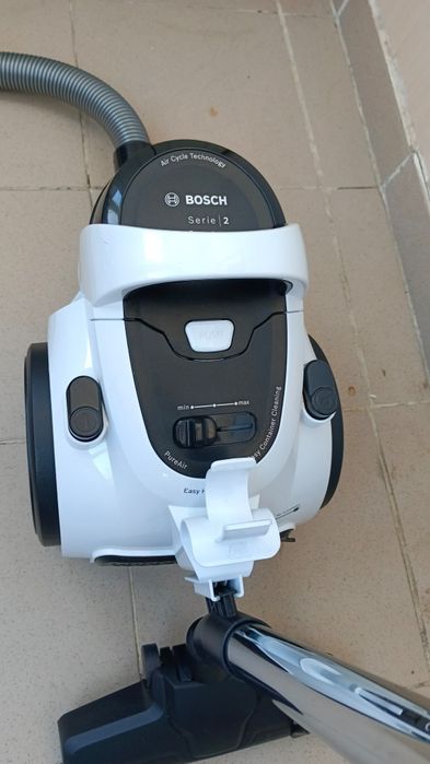 Пылесос Bosch Serie 2