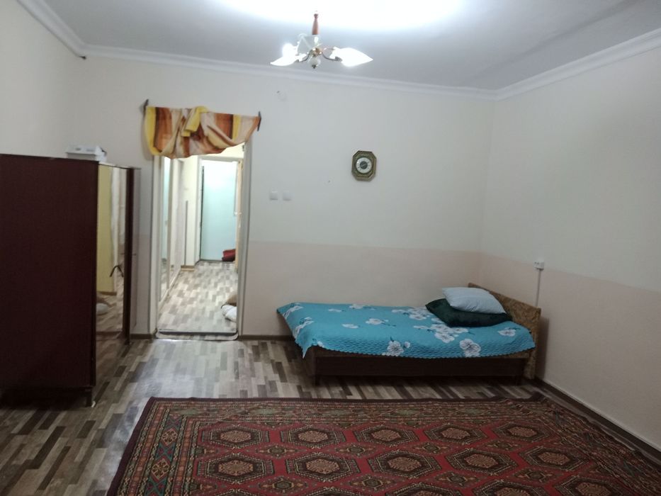 Продаётся 1 комнатная квартира в Чирчике