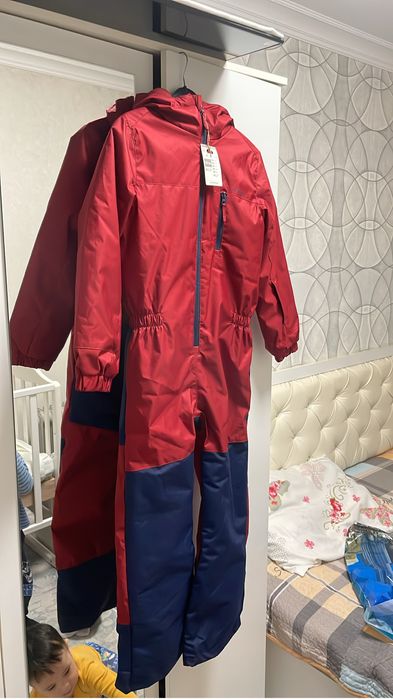 Продам зимний детский комбинезон