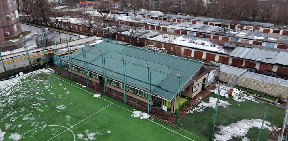 Продажа пристройки для футбола