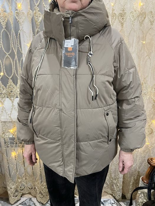 Продам куртку новая