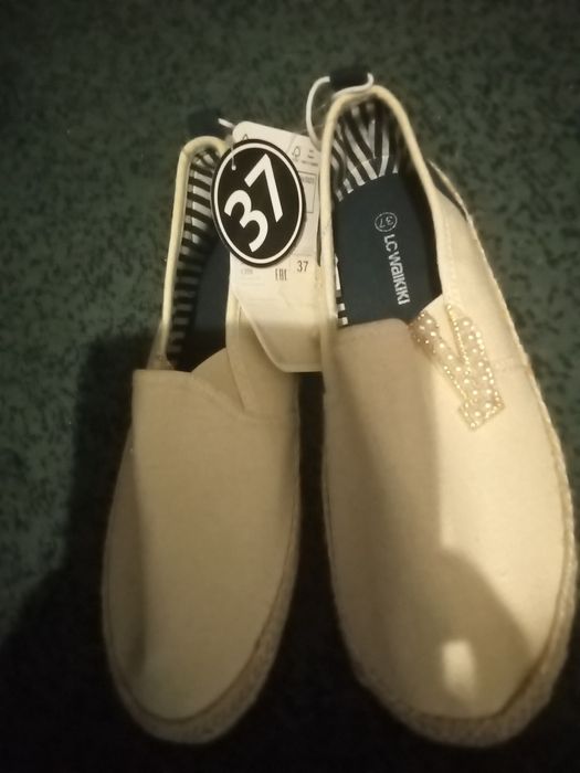 Купальники Новые по 2000