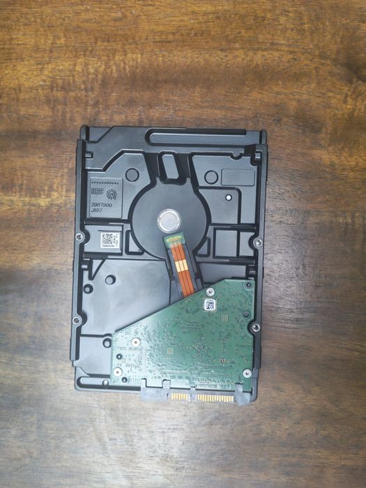 HDD 4TB SATA pentru PC – funcțional