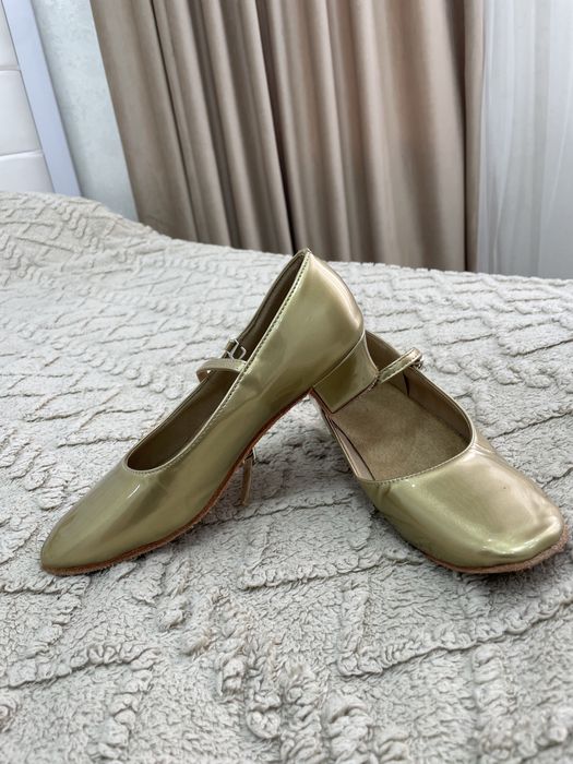 Туфли для танцев детские