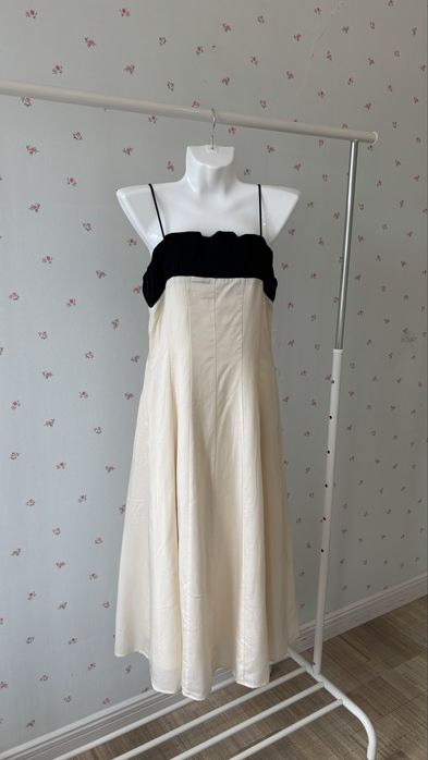 Платье от сингапурского бренда SECOND NATURE