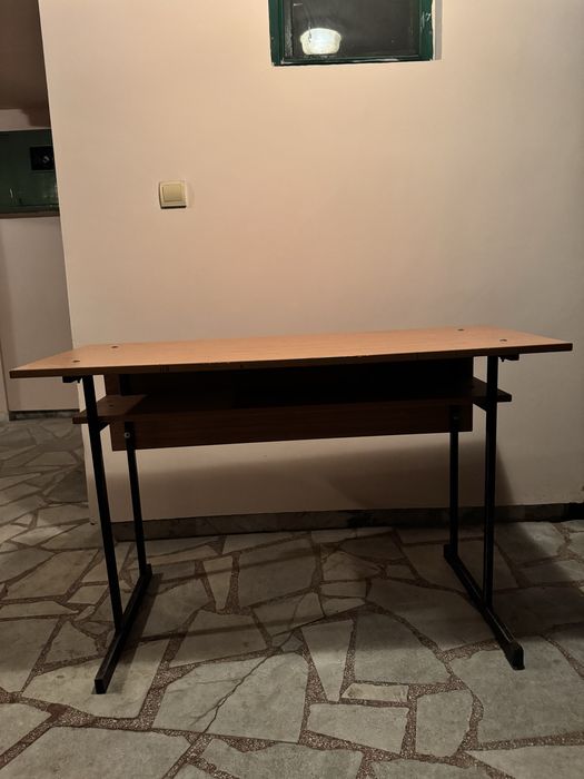 Шест ученически чина