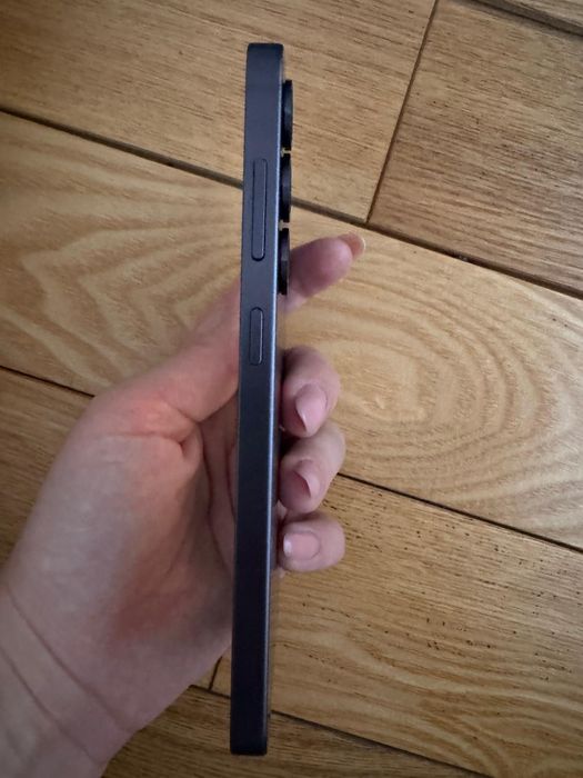 Samsung Galaxy S25 Dual SIM, 512 GB, In stare excelenta cu garantie