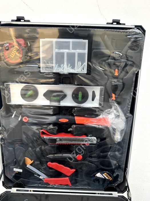 Бепул доставка ключ набор 213 персон в большом чемодане оригинал новый