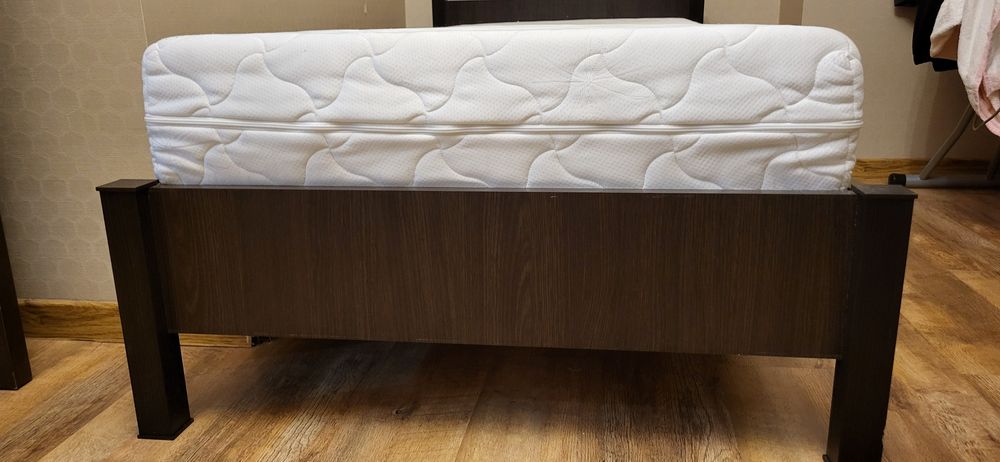 Продается кровать