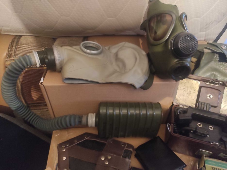 Lot MCG, lopățică de infanterie, lanterne, telefon