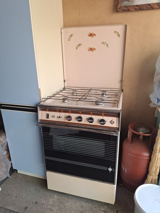 Газ плита БРЕСТ 1997г.в