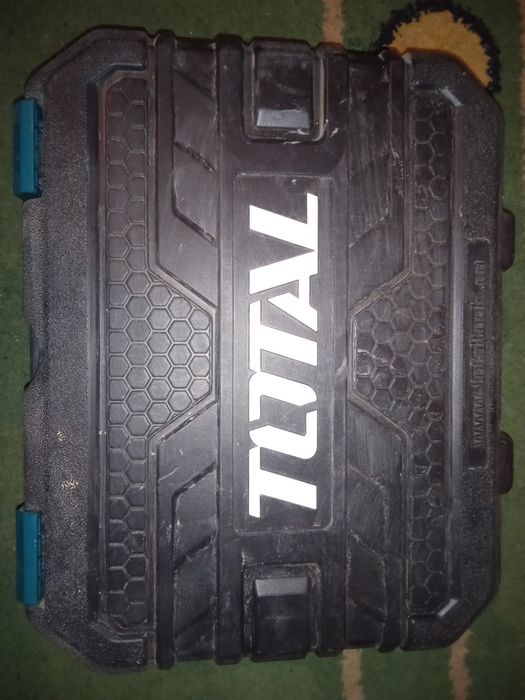 Бор машина, гравёр Тотал