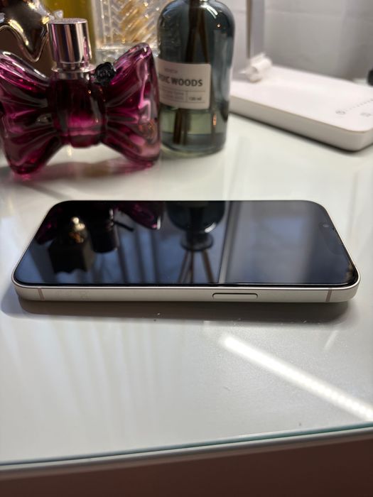 iPhone 13 в отлично състояние