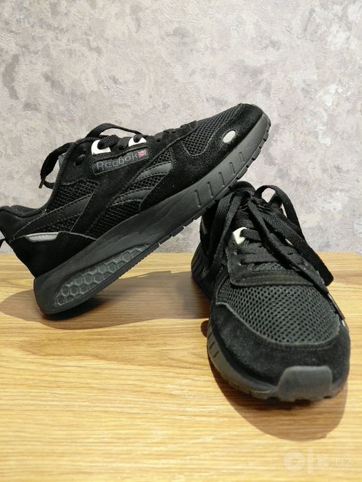 Оригинальные кроссовки Reebok