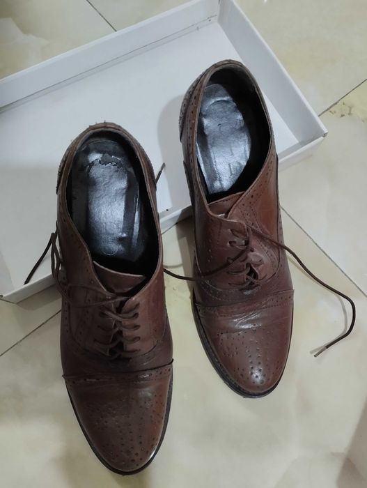 Обувки и боти, естествена кожа,36 номер,като нови