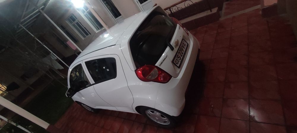 Продаётся своё автомобиль СПАРК 2017 года