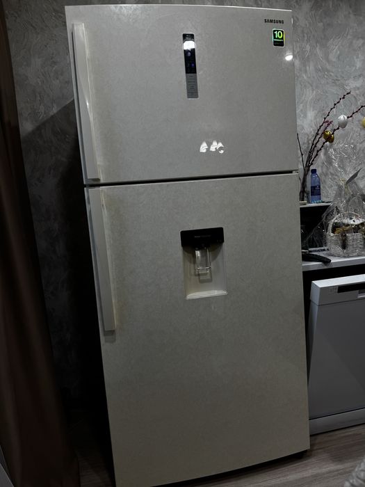Холодильник самсунг