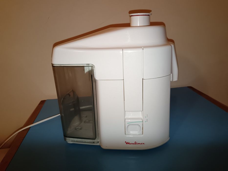 Продаётся соковыжималка Мoulinex