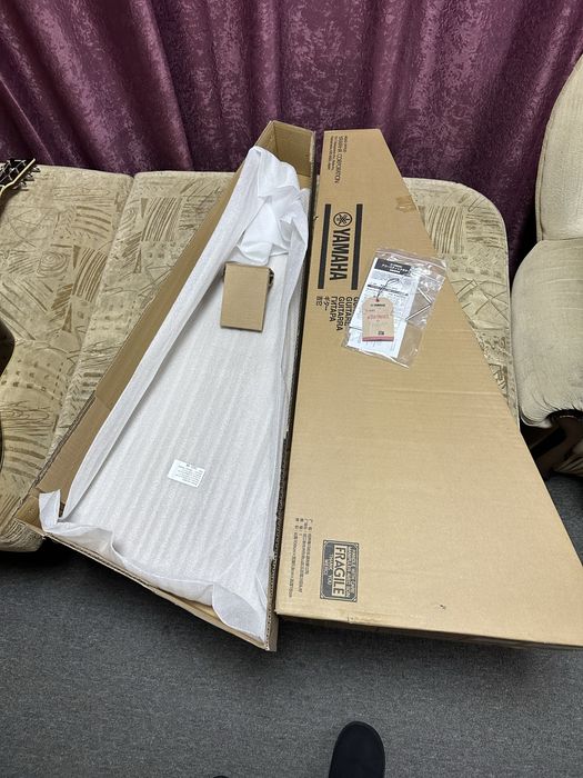 Гитара, Yamaha FG830