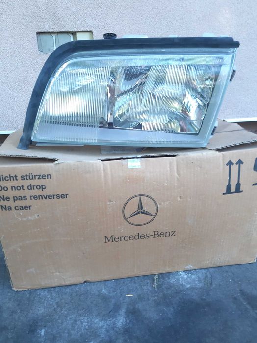 Резервни части за Mercede W202