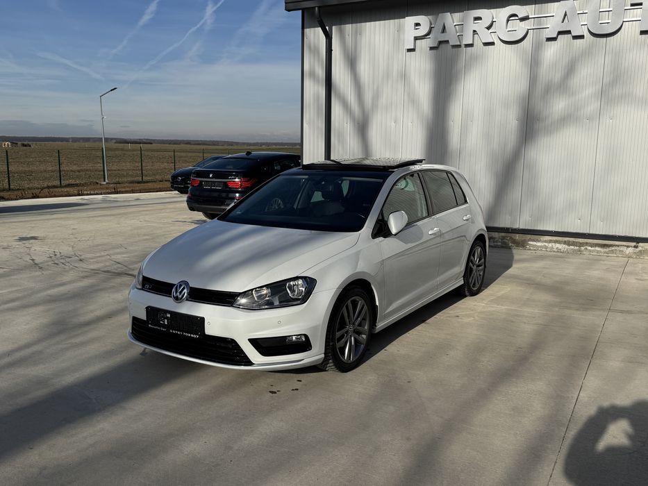 Vw Golf R line Panorama/camera/piele/side assist/masaj/rate/garantie