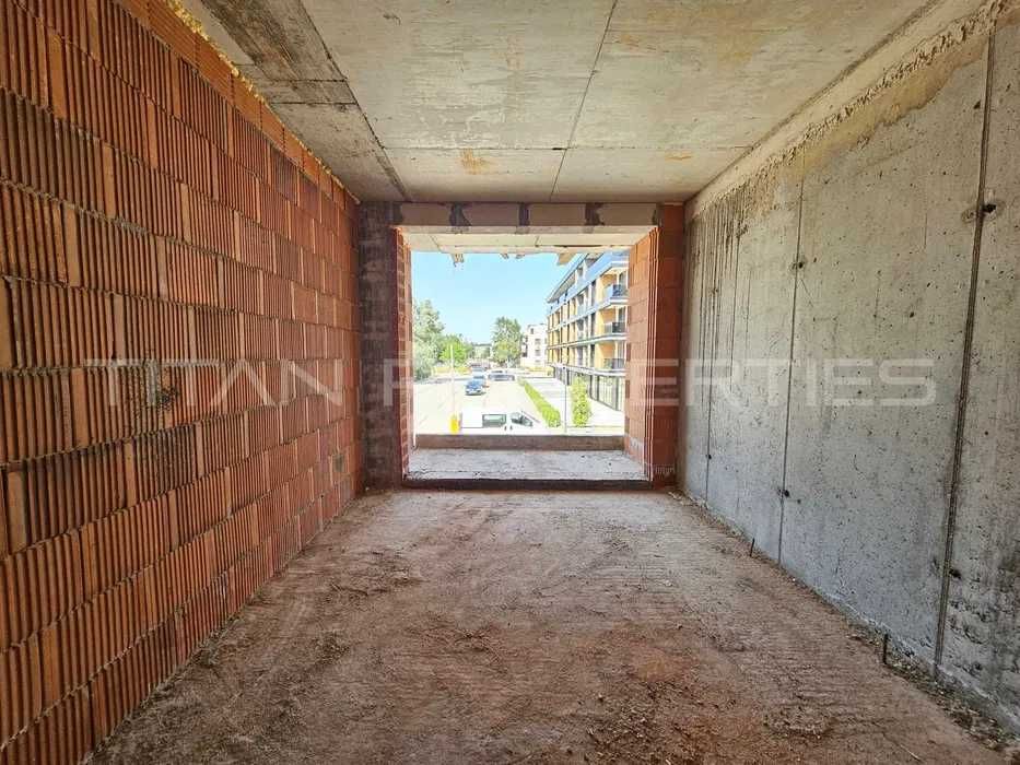 Продава се Тристаен апартамент в Пловдив, Христо Смирненски - 93 кв.м за 1295 €/кв.м - Снимка #2