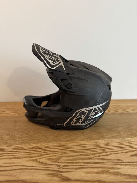 Casca MTB TLD D4 Carbon + Oakley Airbrake MX